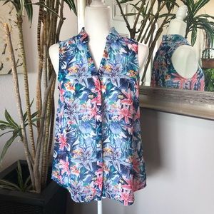 H&M Sleeveless Tropical Floral Button Down Blouse